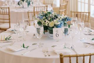 Petal's Edge Floral Design - 9