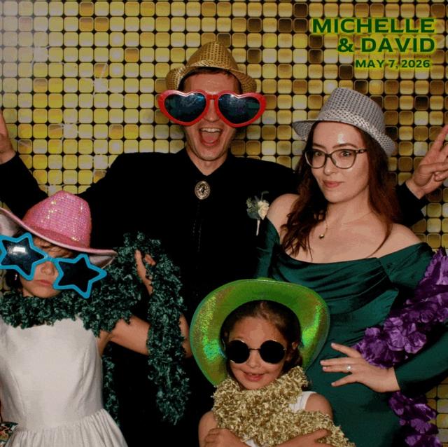 PixelPop Photo Booths LLC - 1