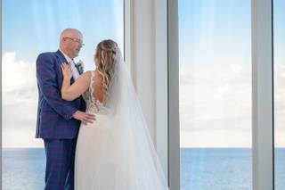 Ashley Gonzalez Events - 35