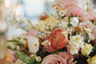 Soirees Southern Events (Planning and Florals) - 13