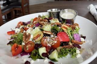Lakehouse Restaurant & Bar - 7