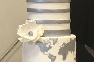 Deb Bees Cakes - 1