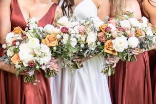 Laura of Lauxmont Floral Designs - 21
