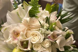 Beautiful Beginnings Flowers - 6