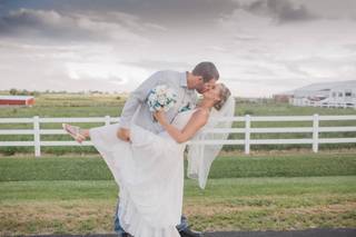 Bucci's Bridal - 30
