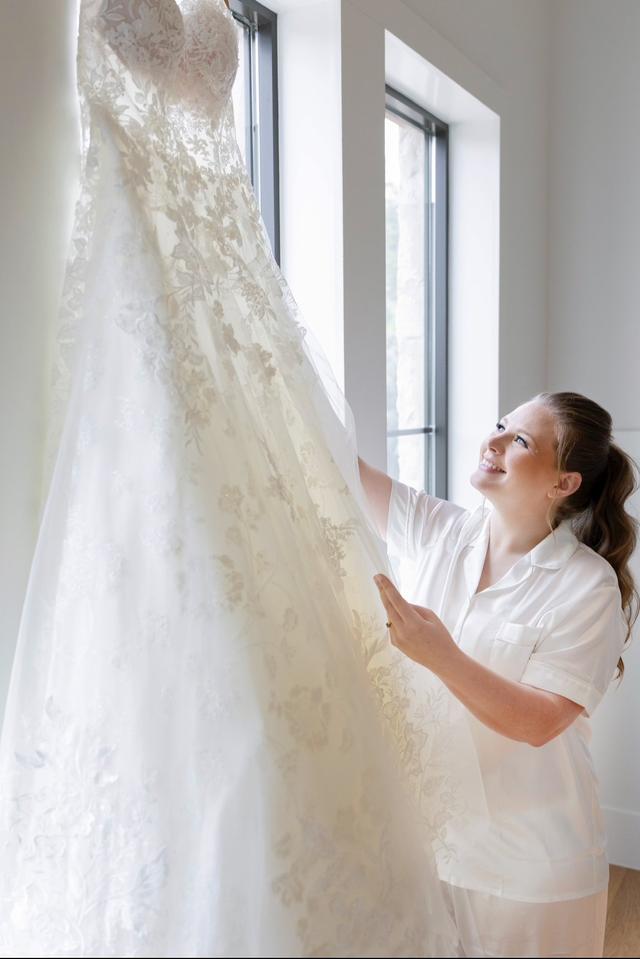 Becky Fowlers Bridal - 1