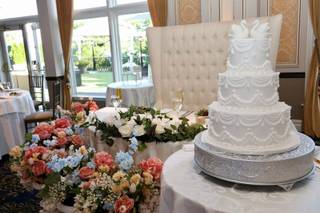 VIP Country Club - 5