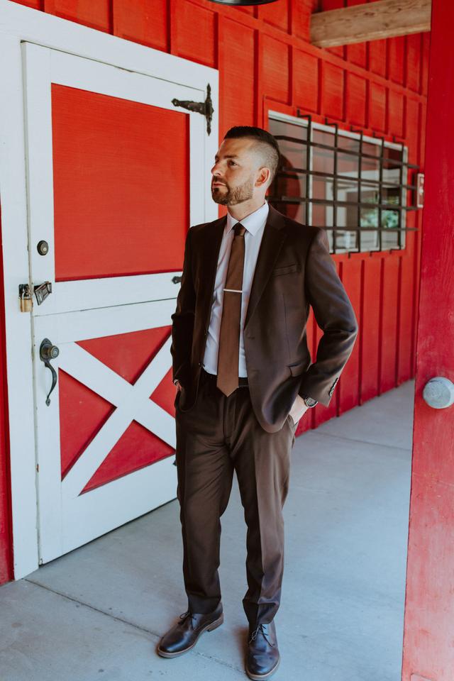 Northridge Suit Outlet - 3