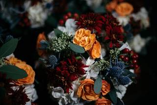 Laura's Flower Boutique - 49