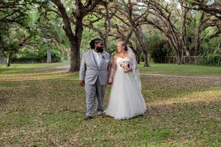 Unique Memorable Moments Photo and Video - 80