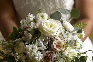 Sheila Smith Wedding and Event Floral Design - 13