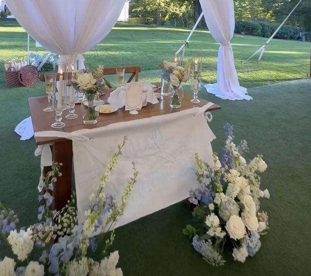 Floral Designs by Melissa - 1