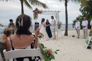 Key Largo Lighthouse Beach Weddings - 42