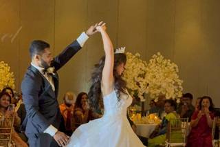 Linens & Flowers Design - 26
