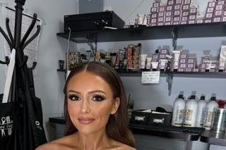 Carolyns Makeup Artistry - 7