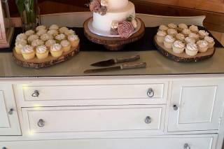 Donna's Baking Creations - 14