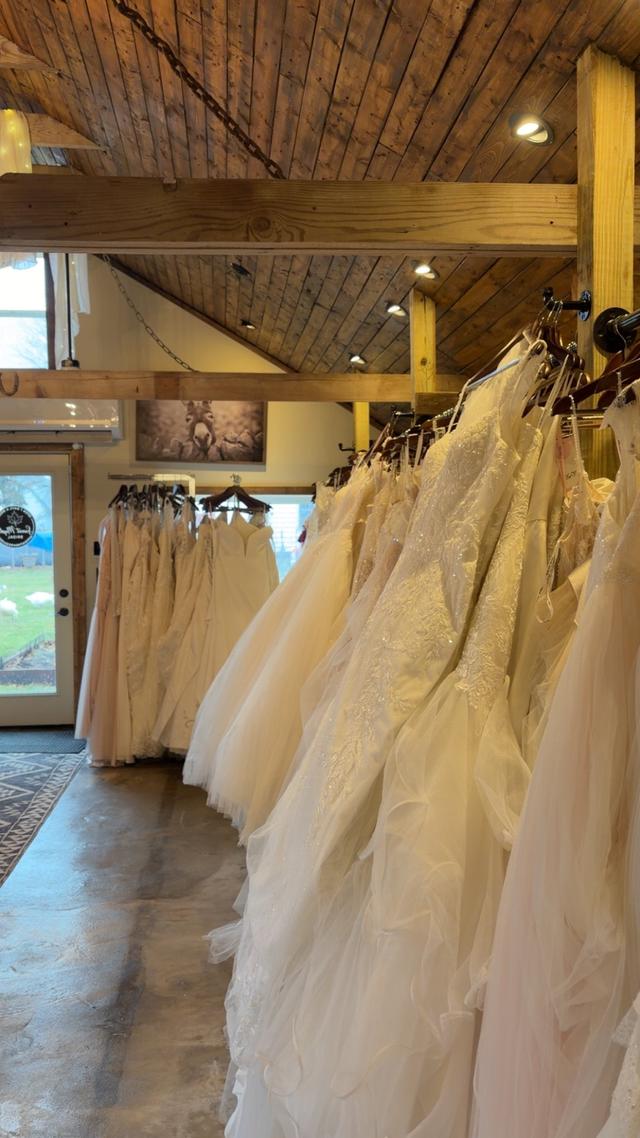 Sweet Maple Bridal - 2
