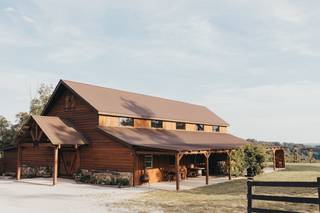 Lakeview Barn & Lodge - 6