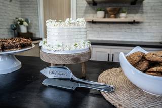 Lindsay's Little Bakery - 1