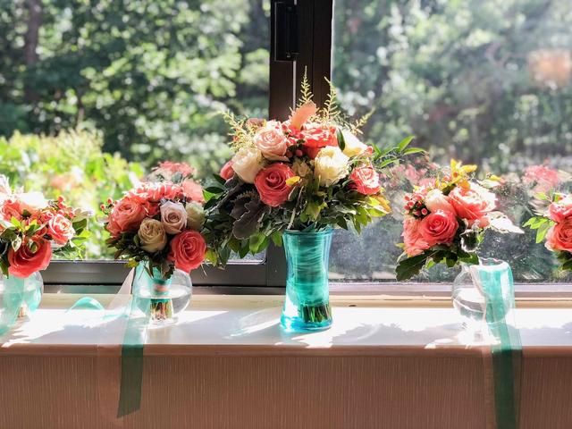 Washington Park Florist & Simply the Best...Balloons - 3