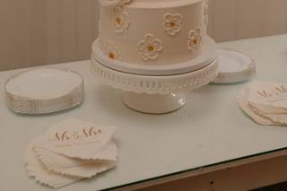 How Sweet It Is Cake Studio - 10