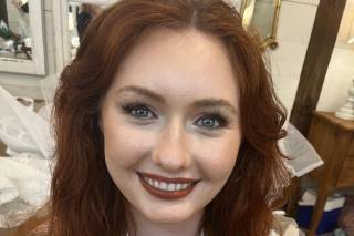 Maria Teresa- On Location Hair and Make Up Artist - 13