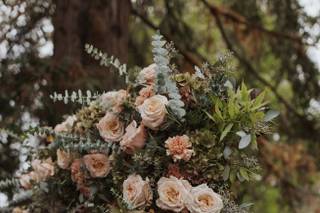 Katharina Stuart Floral Art and Design - 7