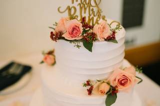 Gwen's Cake Decorating & Etc. - 16