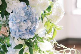 Good Earth Floral Design Studio - 6
