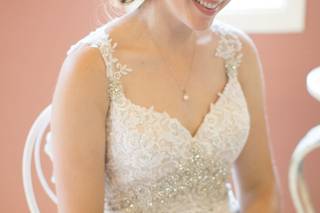 Rhonda Johnson Makeup & Hair - 110