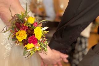 Weddings with Heart & Elope Bend - 11