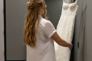The Salty Blonde Salon - 7