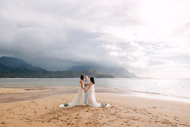 Kauai Wedding Officiant - 1
