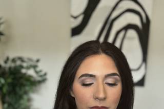 Brushworx On Location Hair & Makeup - 11