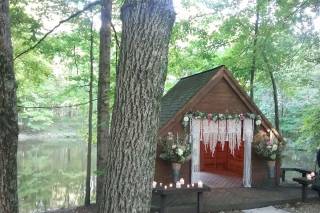 Cheers & Lakeside Chalet - 37