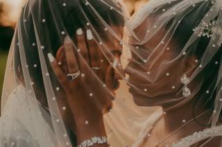 Anjolique Bridal and Formal - 10