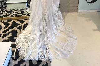 SPARKLE bridal couture : sizes 14-30 - 17