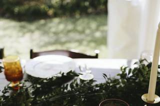 Southern Vintage Table - 96