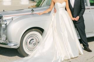 Royal Coach Classic Limousine Service - 24