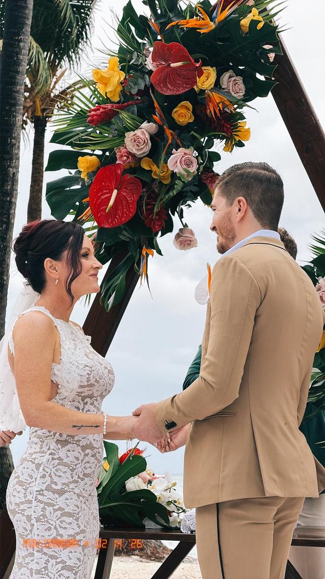 Wedding Mansion in the Tropics - 2