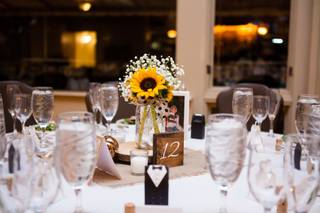 Cameron & Fairbanks Floral Design - 35