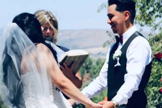 Wedding Officiant Eileen - 14