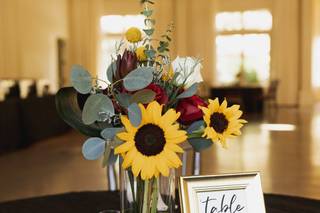 Ay, Poppy Floral & Event Decor - 94