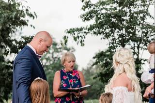 Bridal Beauty by Ariel Daniels | On location - 11