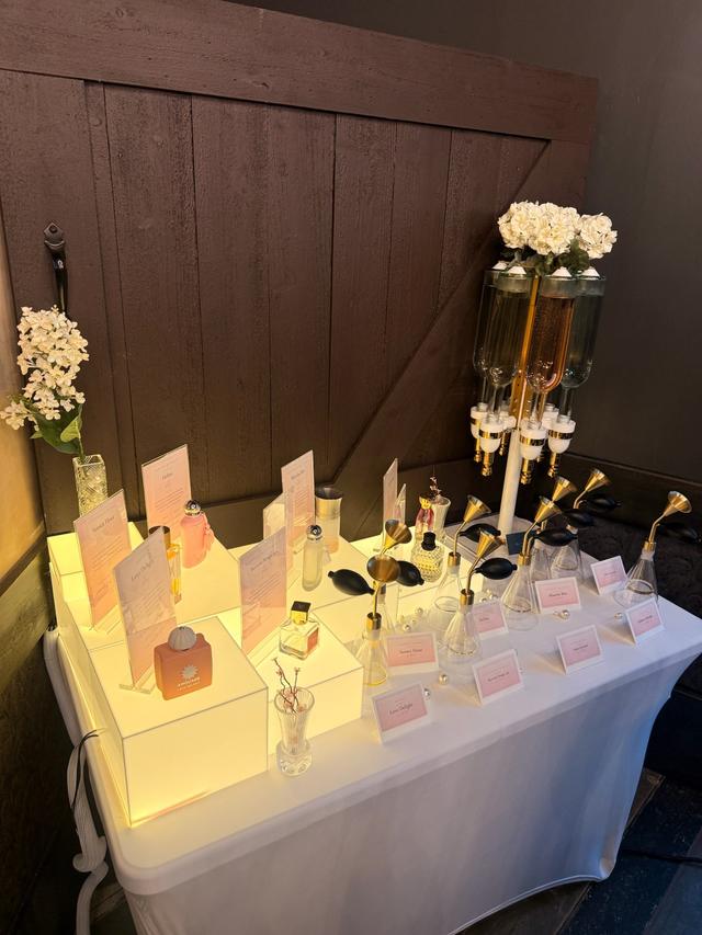 Five Senses Perfume Bar - 3