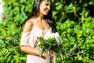 Lulu’s Lei + Bouquets - 23