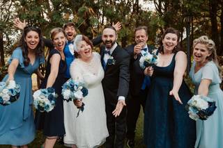 Timless Salon & Bridal Studio - 7