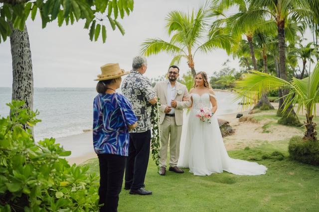 Islander Weddings - 4