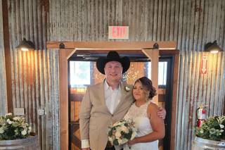 Enchanted Vine by Noisy Water Winery - 4