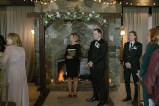 Wedding Officiant Eileen - 8